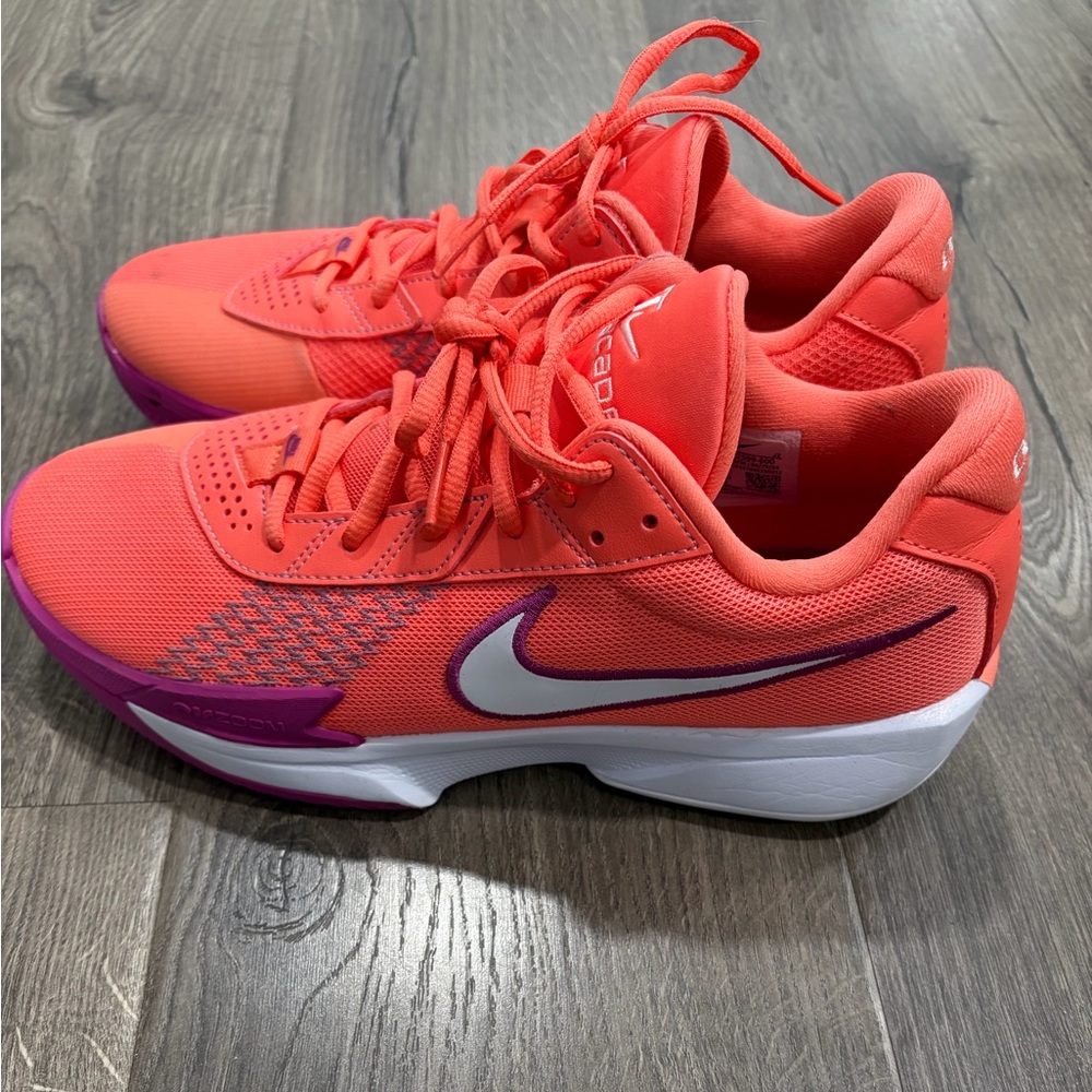 Nike Men’s Nike Zoom GT Cut Academy
Mango Dark Pink